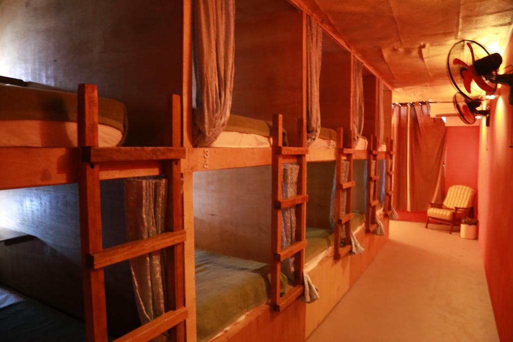 Gibbon Guesthouse Kuching Zimmer foto